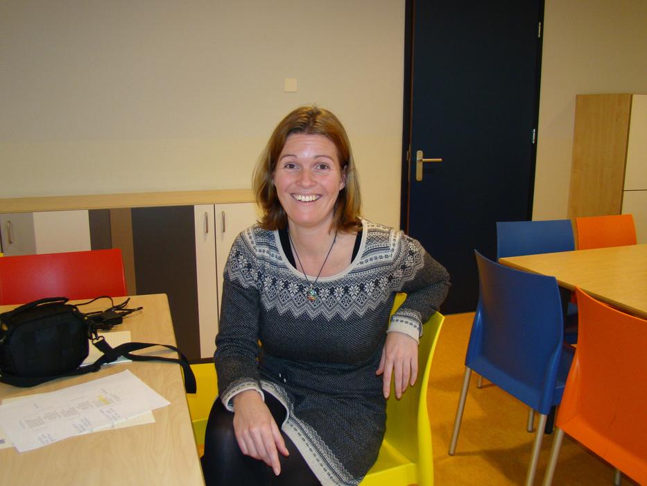 Coaching Worker in Colorful class