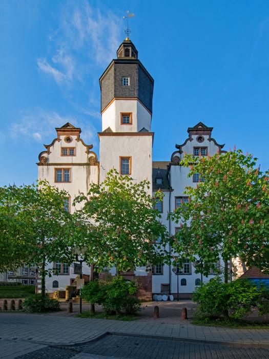 high school architecture in Darmstadt