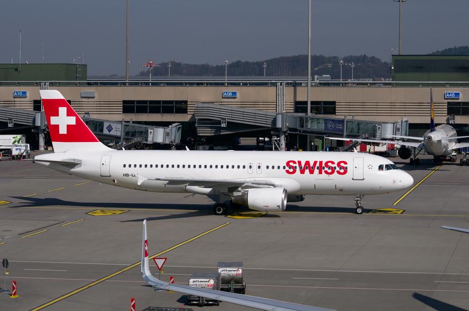Swiss Aircraft Bombardier Cs100