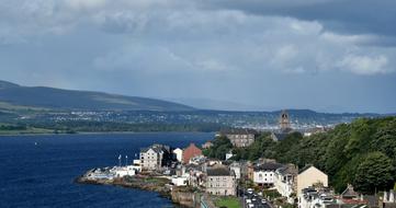 Urban Buildings and sea