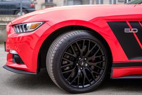 Mustang Gt Red