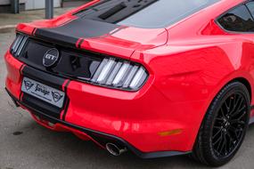 Mustang Gt Red