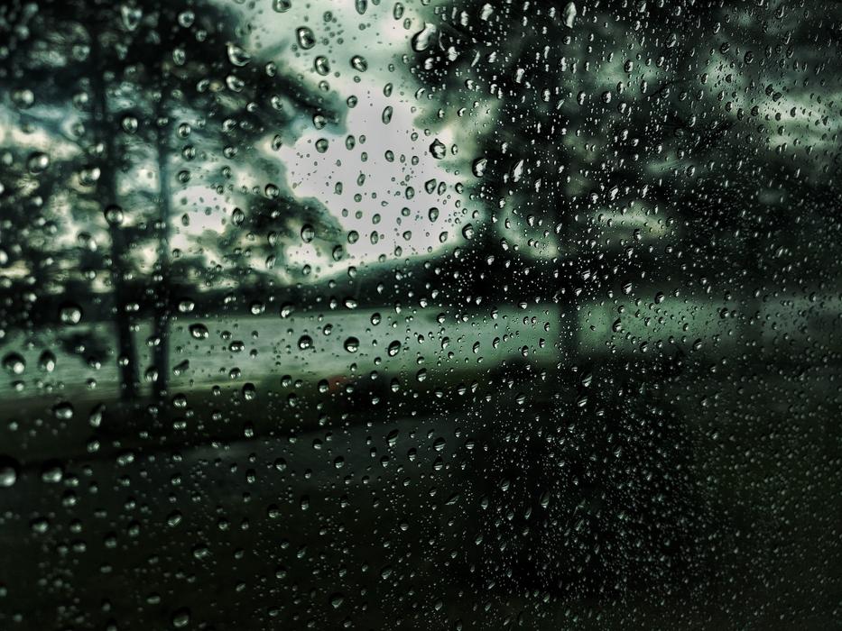 Rain Water Drops on window macro photograpy