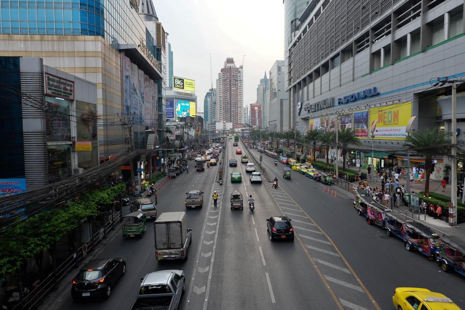 live street in the city