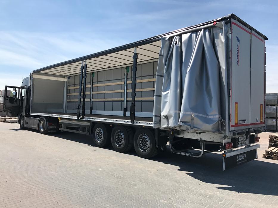 Trucking Truck