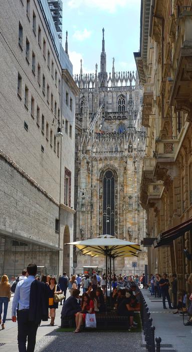 Street Scene Cathedral