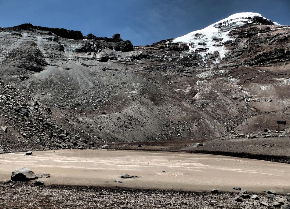 volcano snowy landscape view
