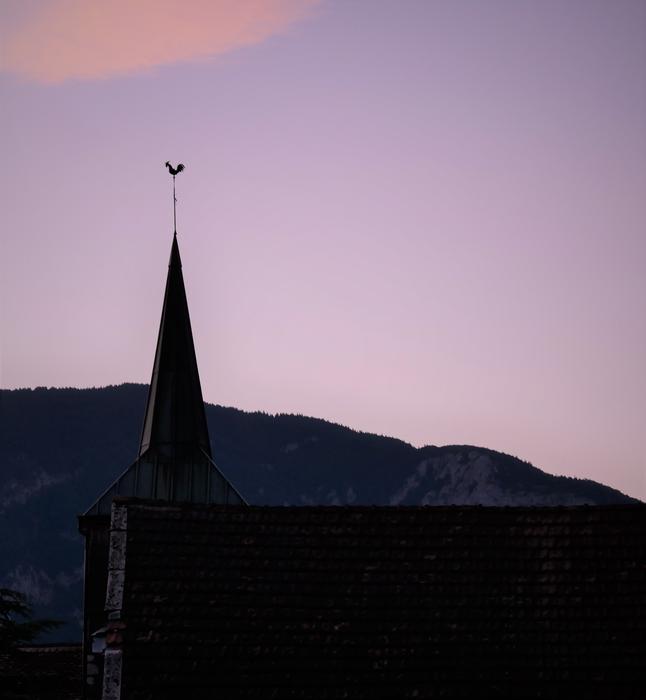 Clôcher Setting Evening