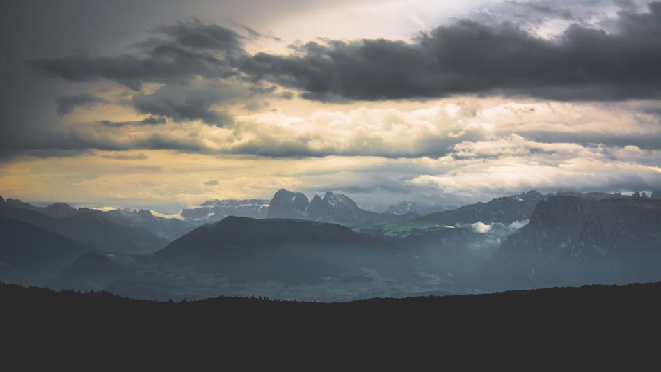 beautiful cloudy landscape with mountains