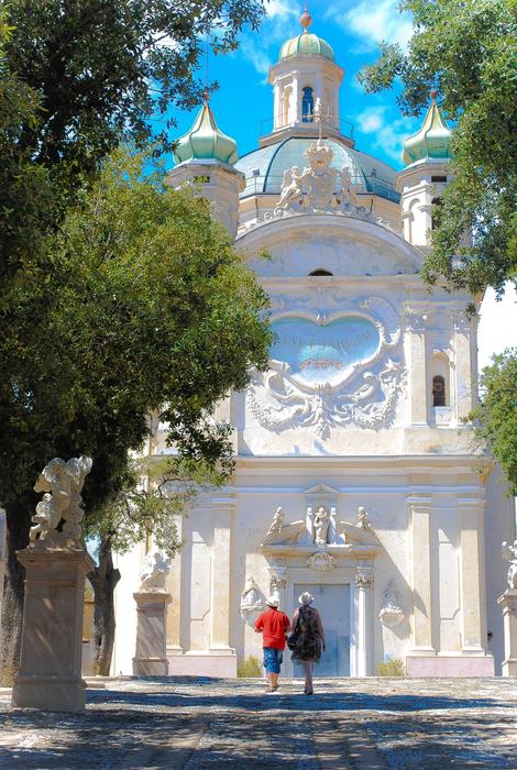 Church Temple Stroll