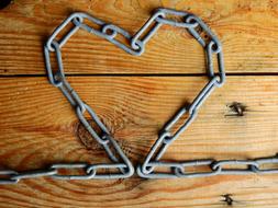 Loop Chain Wood