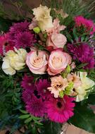 Arrangement Roses Flowers