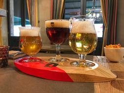 foam beer in glasses