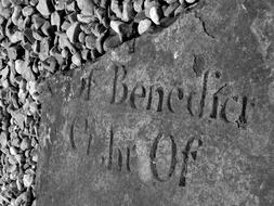 Religion Grave Old Middle