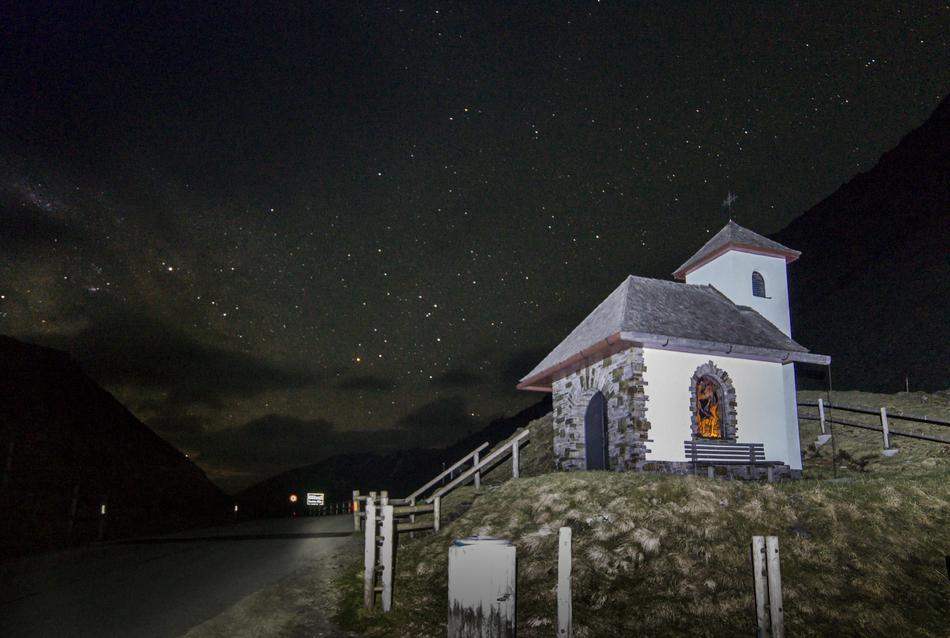 Chapel Church Night Small