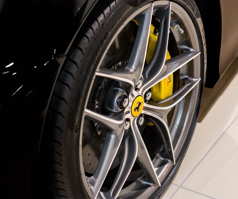 Ferrari F12 Wheel Speed