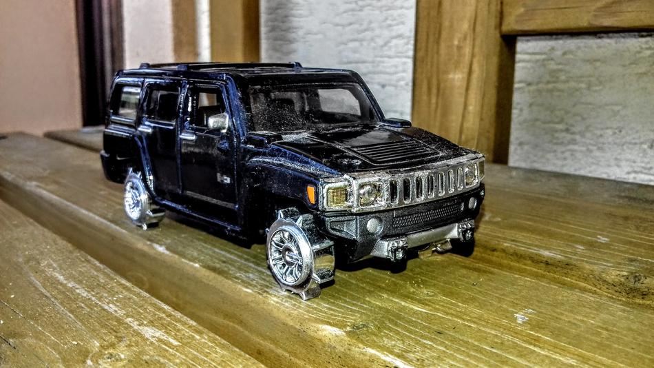 the car in the kids room