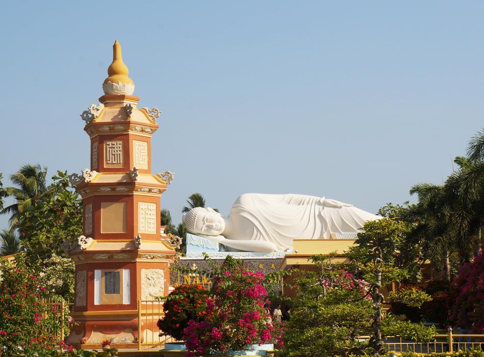 Vinh Trang Pagoda The Reclining