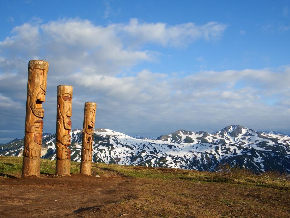 Wooden Idol Sculptures