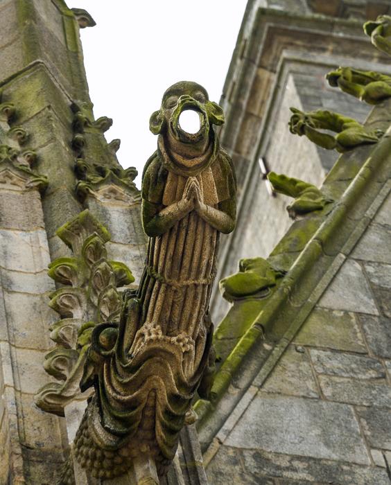 Gargoyle Pierre Prayer