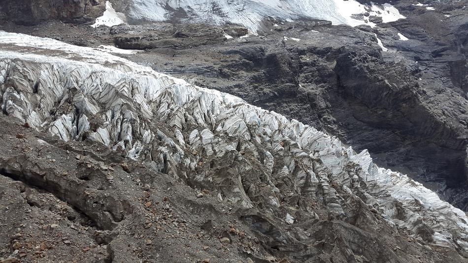 mud and snow in the mountains