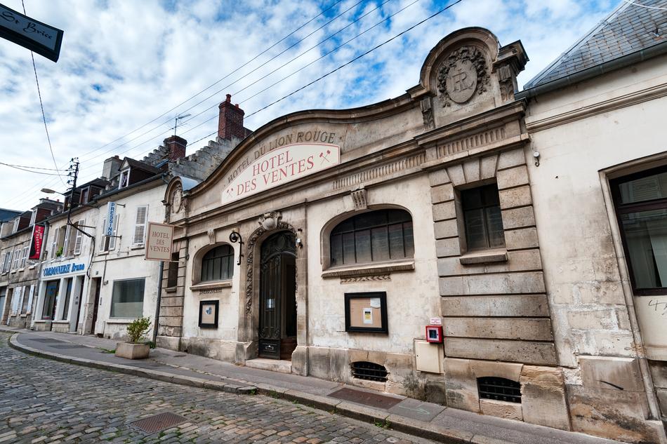 Old Facade Soissons