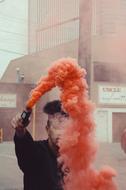 Man Smoke red