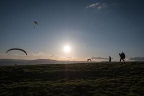 Mountaineer People parachute