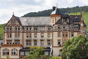 Bernkastel Kues Mosel Building