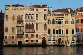 Building Italy Venice