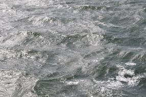 Wavy Sea Lake