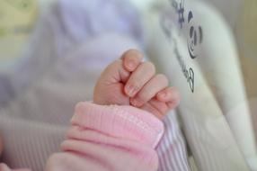 Hand Baby Girl pink