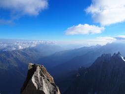 Mountain Vertigo Blue