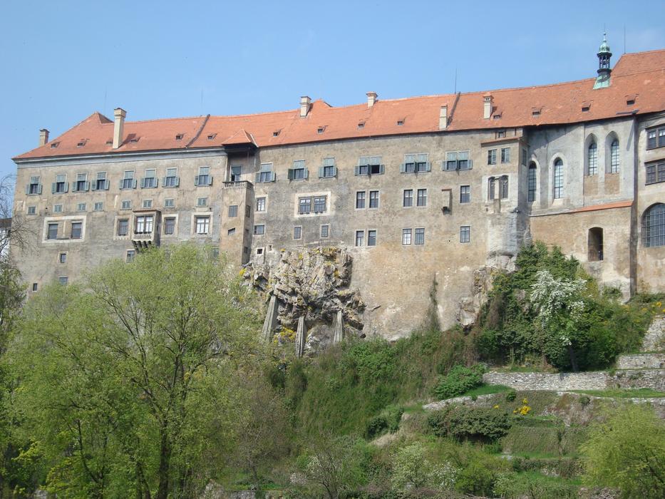 Castle Sights Building