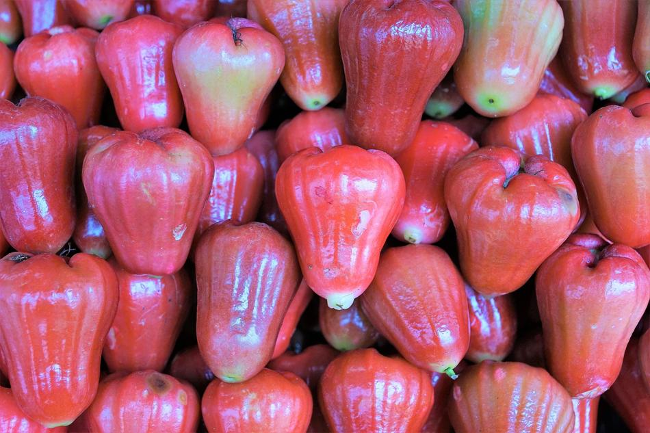 red delicious fruit