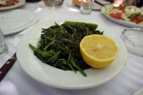 green vegetables with lemon