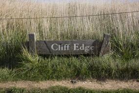 Cliff Edge Note Nature