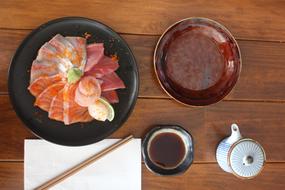 Tuna in an asian dish
