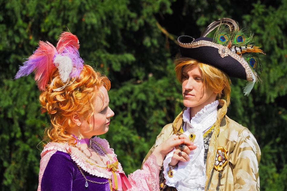 beautiful costumes people have the look