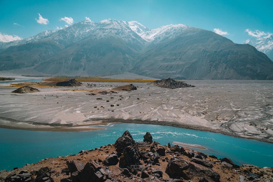 High Mountains and water flow Landscape
