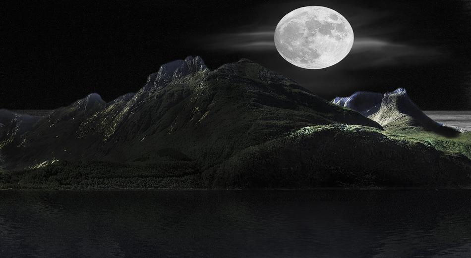 Moon Nature Panoramic
