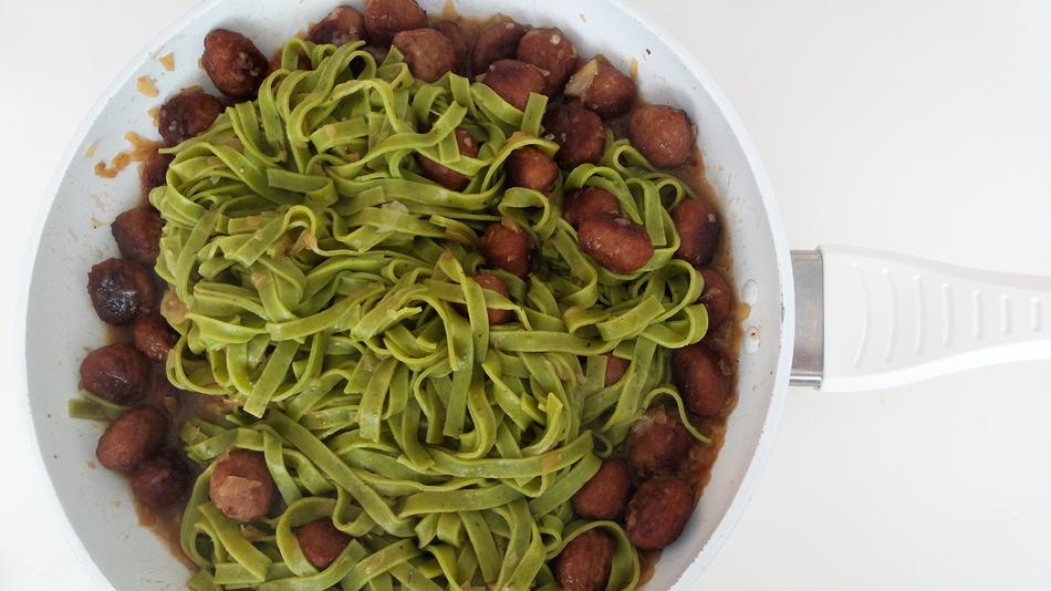 meatballs with greens