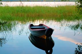 The Wave Is Reflected Nature Lake