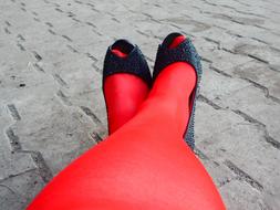 red tights black shoes