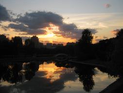 City Sky Sun