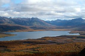 Lake Autumn Mountains Nachikinskoe lake