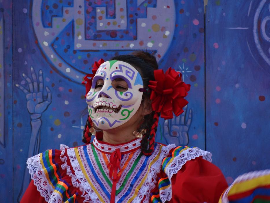 dancer death mask