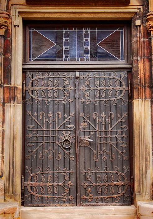 Door Input Iron