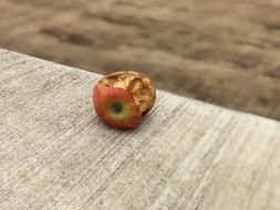 rotten apple