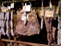 store dried meat
